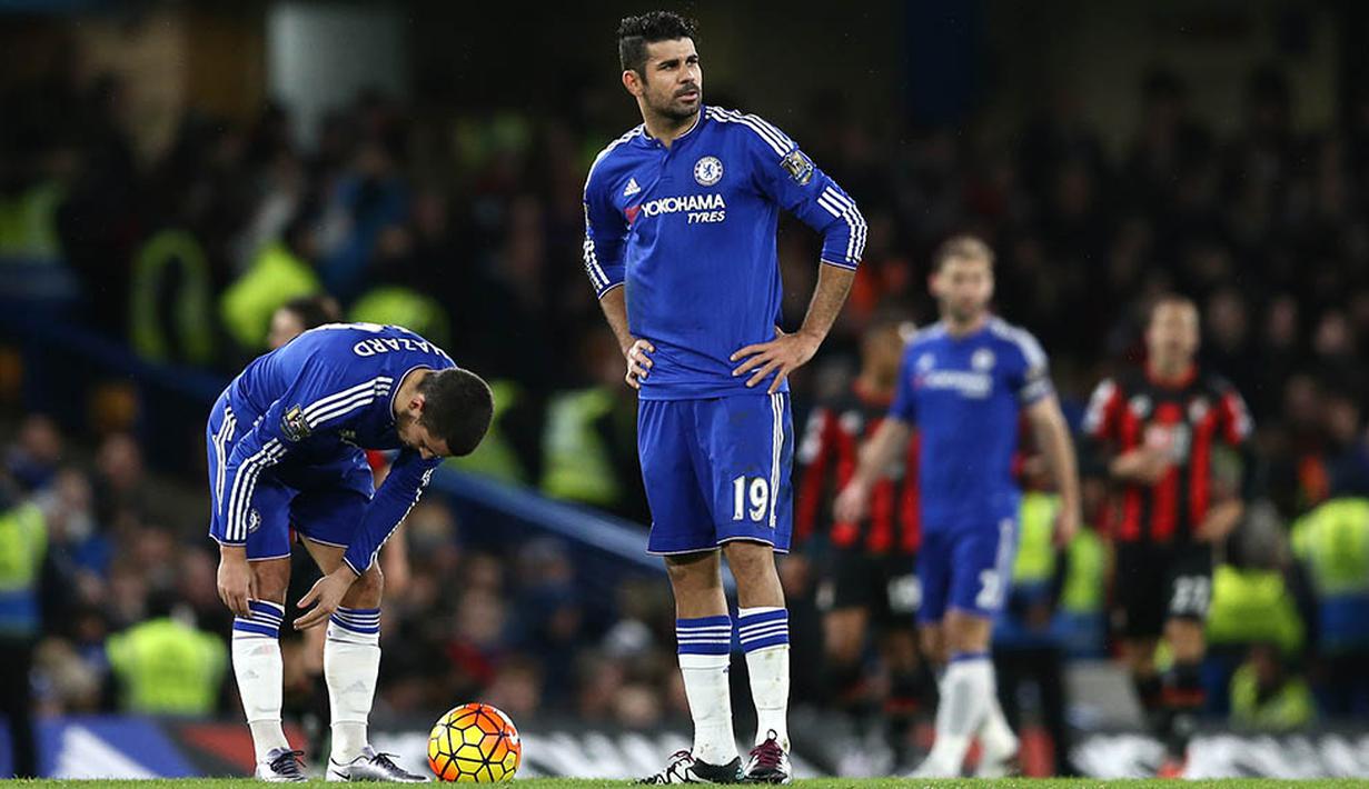 Sang juara bertahan Chelsea harus terpuruk di posisi 15 klasemen sementara Liga Inggris. Dari 17 pertandingan The Blues sudah menelan kekalahan sebanyak sembilan kali. (AFP/Justin Tallis)
