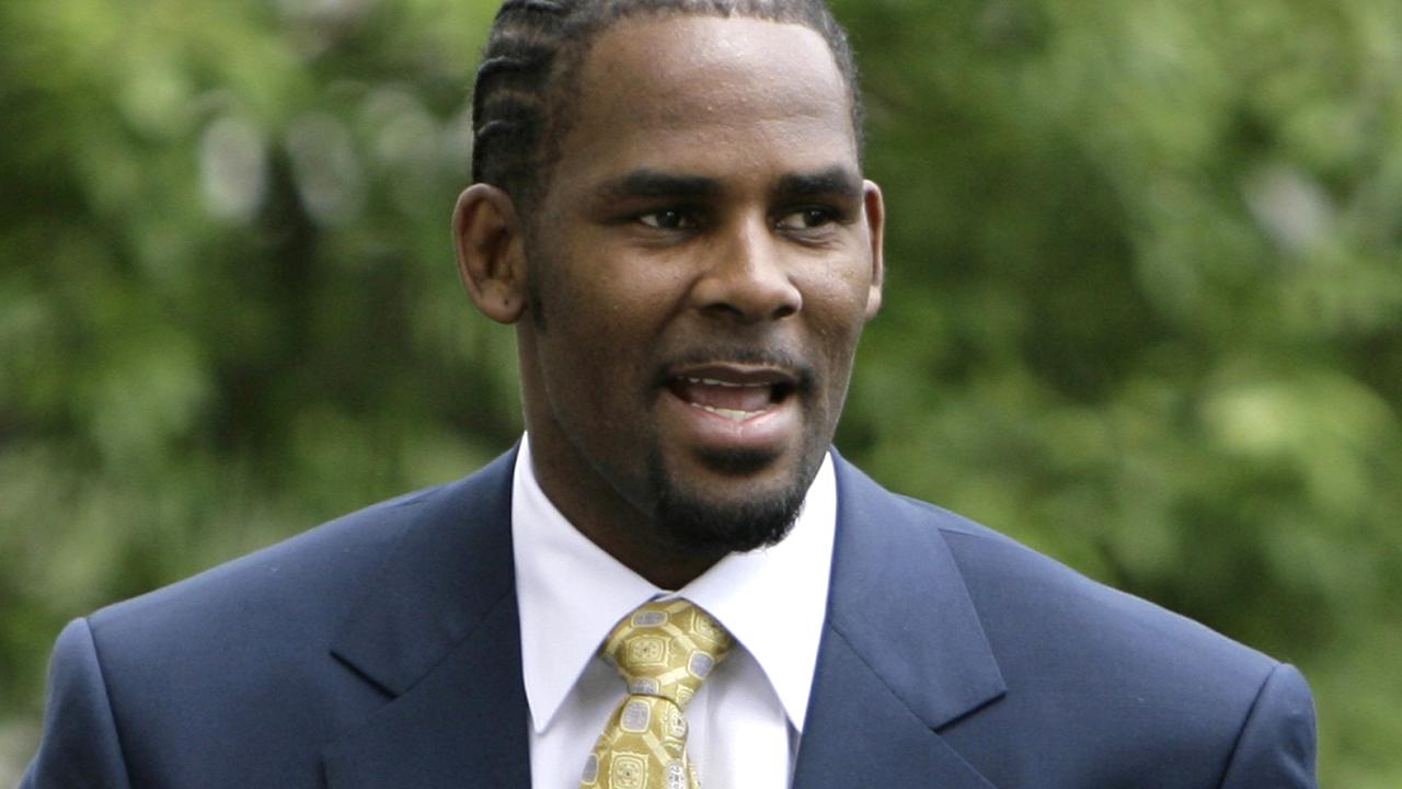 Penyanyi RnB R. Kelly percaya kalau musiknya telah merubah dunia.