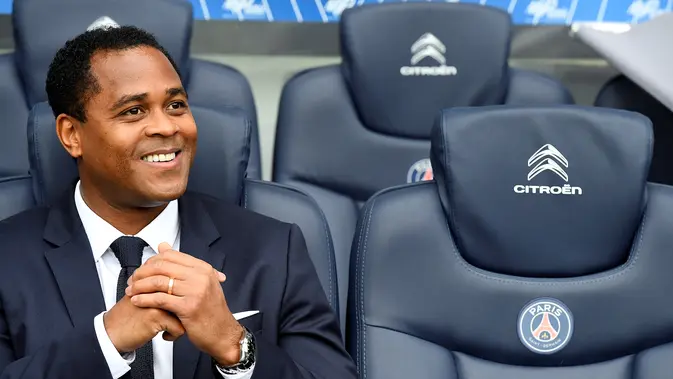 PSSI Berani Taruhan: Kluivert Bersih dari Judi, atau Kami Kena Kartu Merah!