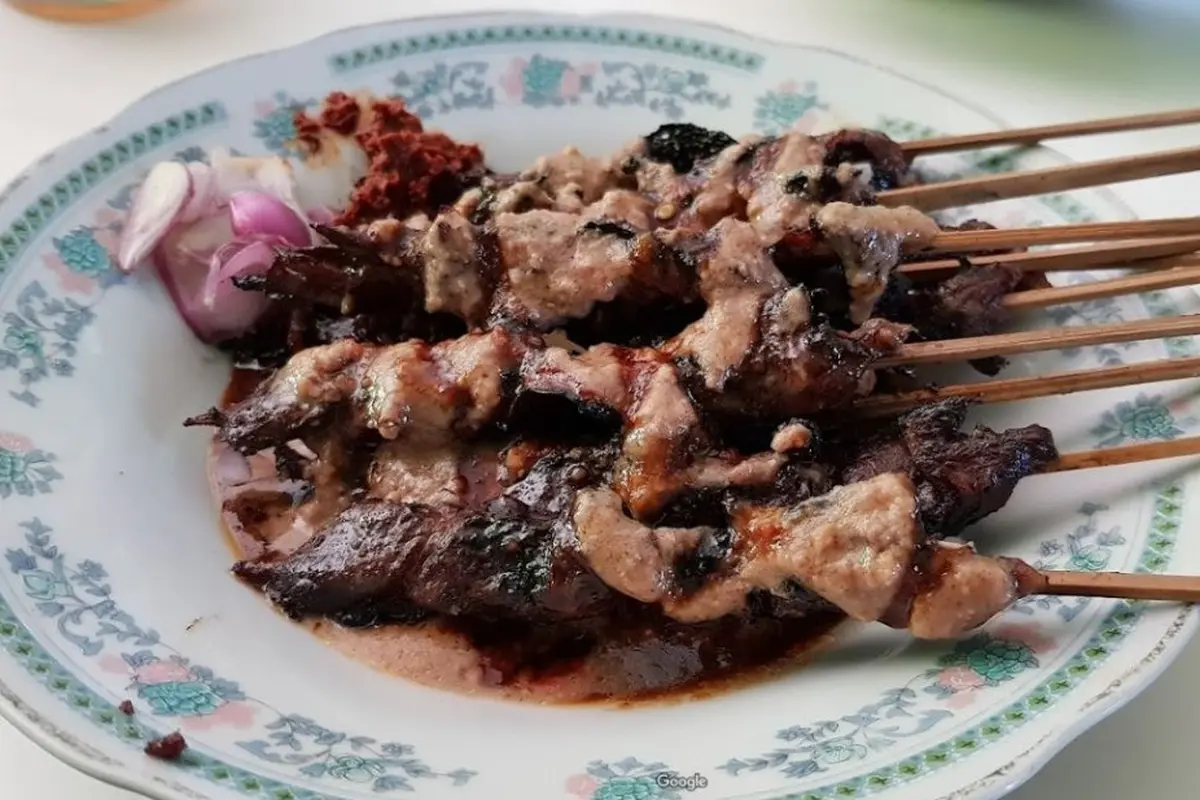 Sate Emprit Mbah Darmo, Kuliner Otentik di Kota Kediri