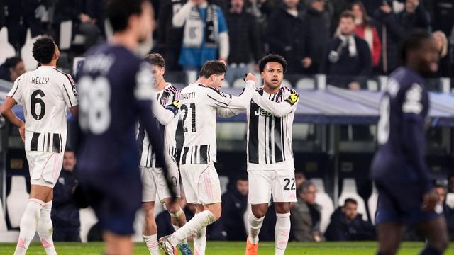 Skuad Juventus merayakan gol Weston McKennie ke gawang Pafos di matchday 6 league phase Liga Champions 2025/2026 di Allianz Stadium, Kamis (11/12/2025) dini hari WIB. (Fabio Ferrari/LaPresse via AP)