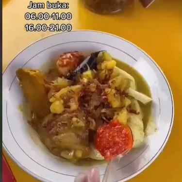 Videonya Viral, Mantan Pramugari Ungkap Alasan Jualan Lontong Sayur