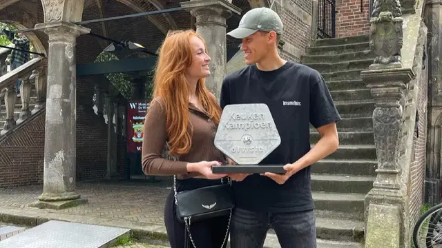 Potret Pien Boonen, Kekasih Jay Idzes Pemain Timnas Indonesia yang Berprofesi sebagai Model. (instagram/jayidzes)