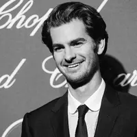 Dunia akting bukanlah hal baru bagi aktor tampan Andrew Garfield. Sudah membintangi beberapa judul film, Andrew pun juga mengawali bakat aktingnya di dunia teater. (AFP/Bintang.com)