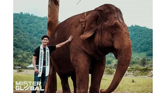 7 Potret Herman Yosef Cahyono, Perwakilan Indonesia di Ajang Mister Global 2019
