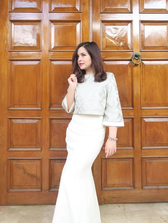Tampaknya Tasya Kamila senang mengenakan dress dengan warna-warna yang soft. (Foto: instagram.com/tasyakamila)