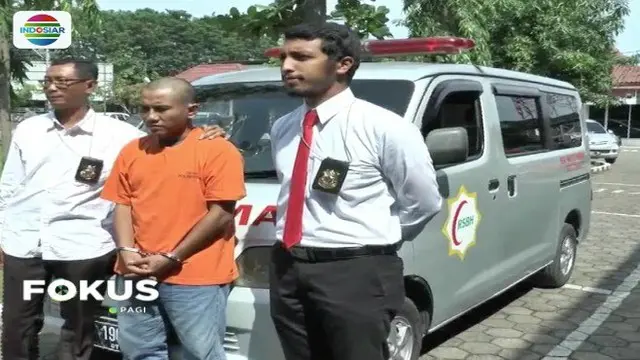 Sorang pria nekat mencuri mobil ambulans yang terpakir di sebuah rumah sakit di Kendal, Jawa Tengah. Pelaku mengaku mencuri dalam kondisi mabuk akibat sejenis jamur.