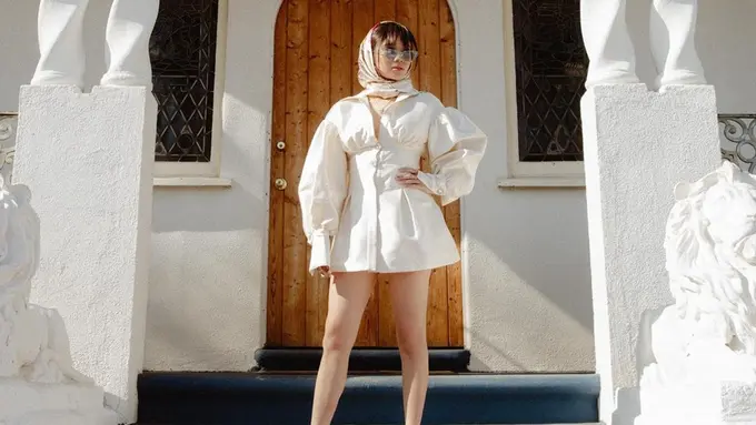 FOTO: Gaya Niki Zefanya dengan Simple Dress, Menawan