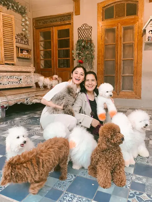 (Instagram/naymirdad)