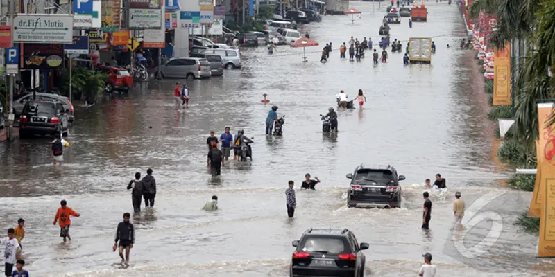 Dilanda Banjir, Berapa Kerugian Jakarta Menurut Kadin?
