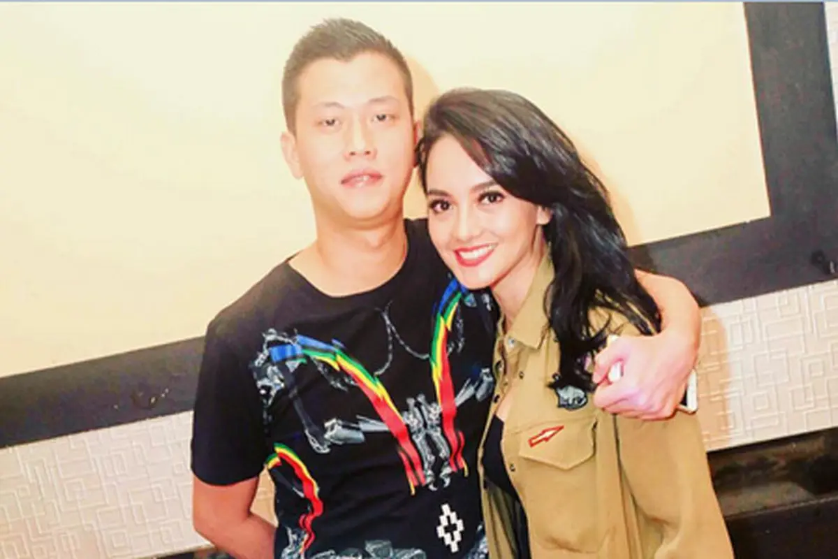 [Bintang] Ririn Ekawati dan Fery Wijaya