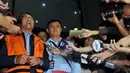 Jero Wacik ditahan oleh KPK karena diduga melakukan tindak pidana pemerasan untuk meningkatkan Dana Operasional Menteri (DOM) sebesar Rp9,9 miliar di Kementerian ESDM kurun waktu 2011-2012, Jakarta, Selasa (5/5/2015). (Liputan6.com/Andrian M Tunay)