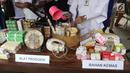 Alat produksi dan bahan kemas dari hasil penggerebekan pabrik kosmetik di kawasan Tambora, Jakarta Barat, Selasa (15/5). Selain ilegal, kosmetik yang diproduksi di pabrik tersebut juga diduga kuat mengandung bahan terlarang. (Liputan6.com/Arya Manggala)