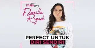 Danilla Riyadi membagikan cerita mengenai perjalanannya di dunia hiburan dan cara ia mencintai diri sendiri. Simak dalam video berikut!