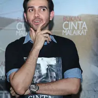 "Segala jenis karakter semuanya bagus dari tim, all packaged bagus yang pasti diterima peran apa pun," tutur pemain Pengabdi Setan itu. (Nurwahyunan/Bintang.com)