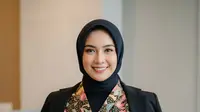 15 Model Baju Batik Kantor Wanita Berjilbab Modern 2025, Formal &amp; Elegan