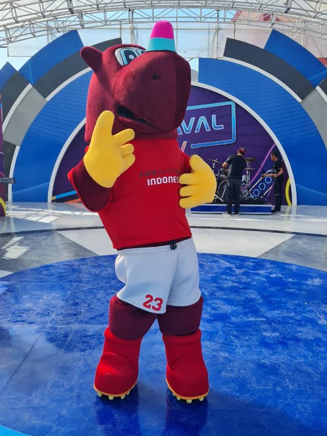 Bacuya Bakal Ikut Tur Trophy Experience di Empat Kota, Maskot Piala ...