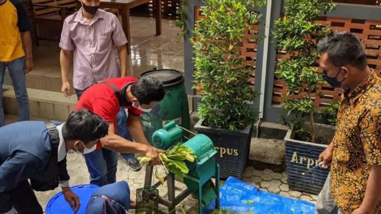 Cerita Pemuda Asal Magetan Membuat Kompos Berkualitas
