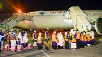 356 Calon Jemaah Haji Asal Balikpapan Diberangkatkan dari Bandara SAMS Sepinggan