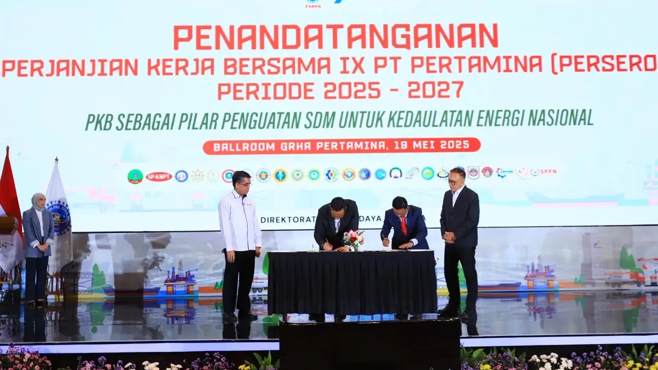 Pertamina Resmikan Perjanjian Kerja Bersama dengan Serikat Pekerja di Hadapan Menteri Ketenagakerjaan