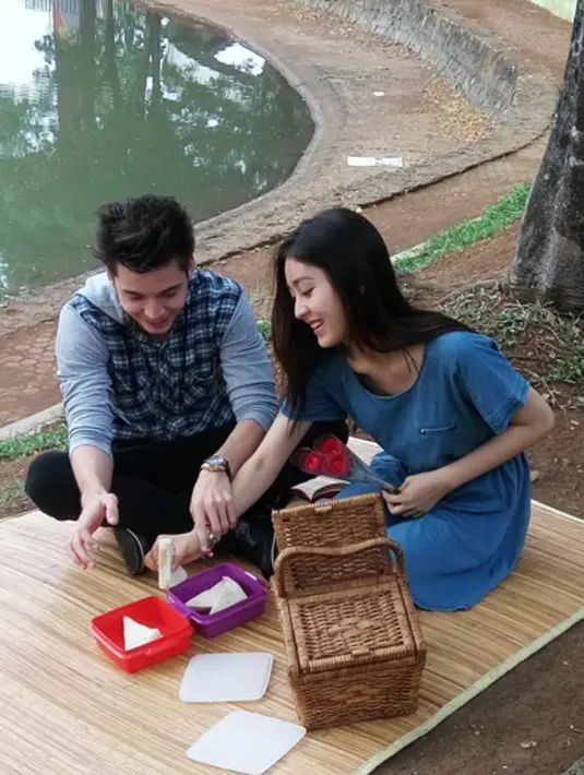 Stefan William dengan Natasha Wilona. (viainstagram@natashawilona12/Bintang.com)