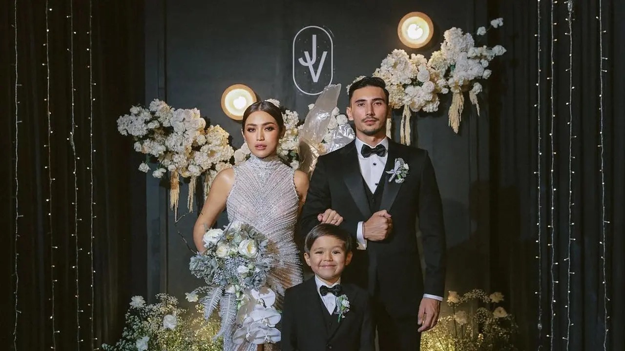 [Fimela] Jessica Iskandar dan Vincent Verhaag