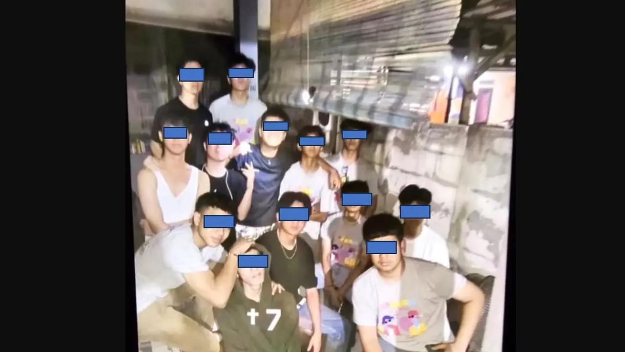 Kasus perundungan yang sedang viral (https://twitter.com/tanyarlfes/status/1759405706573439274/photo/2)