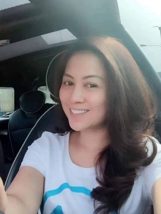 [Bintang]Shanty Widiastuti istri Denny Cagur