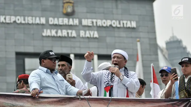 Alumni 212 Kawal Pemeriksaan Amien Rais di Polda Metro Jaya