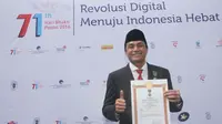 CEO Telkomsigma, Judi Achmadi dianugerahi penghargaan Satyalencana Pembanguna