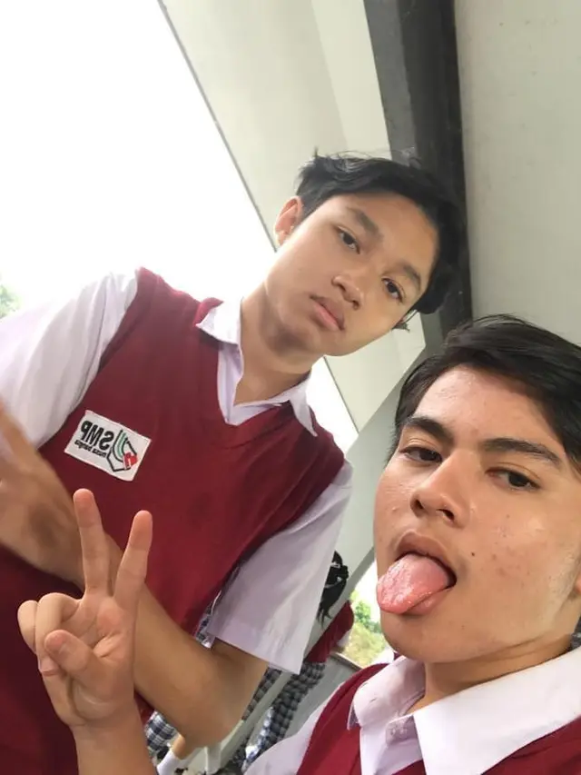 Main Sinetron Bareng, Ini 6 Potret Kompak Rey Bong dan Kiesha Alvaro