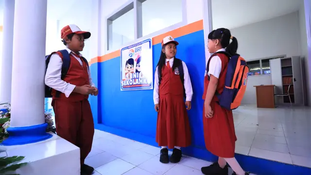 BRI Peduli Renovasi Sekolah dan Wisata Edukasi di Malang