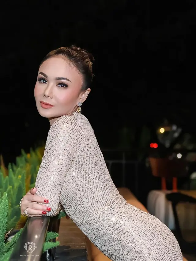 Potret Yuni Shara Setelah Memasuki Usia 50