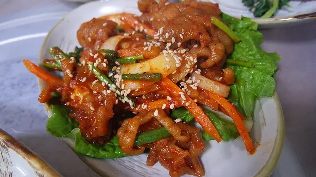 Fakta Kandungan Ceker Ayam, Antara Nutrisi Kolagen dan Bahaya Kolesterol yang Harus Dipahami