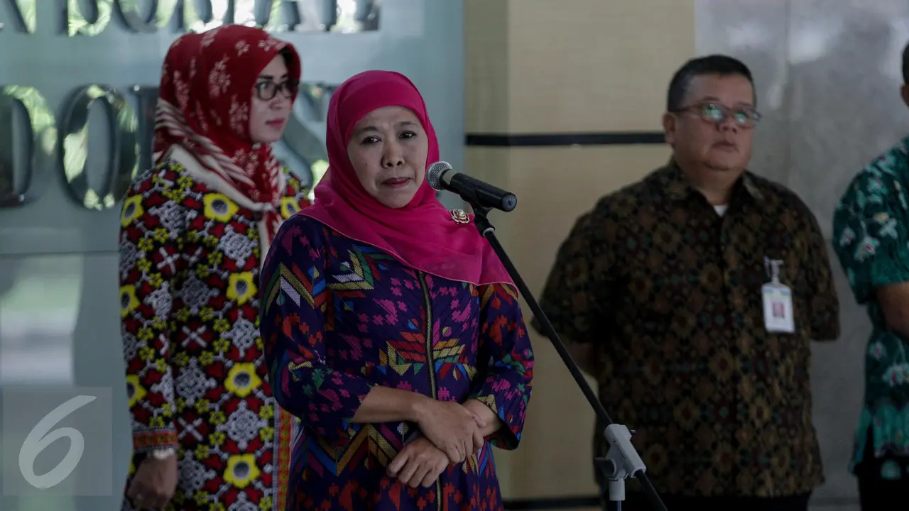 20170331-Mensos Lepas Keberangkatan Pendamping Sosial Komunitas Adat Terpencil-Fanani