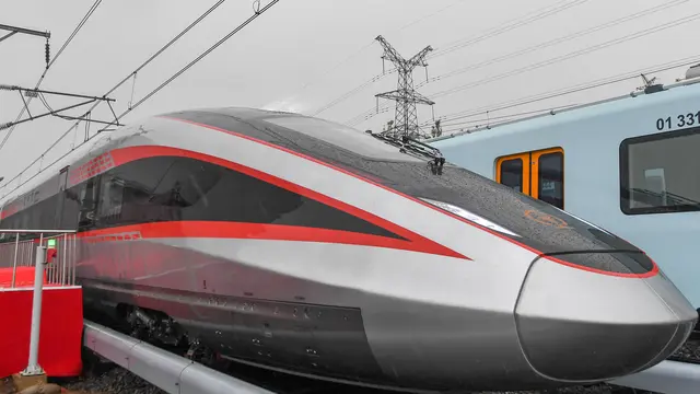 China Luncurkan Kereta Cepat Tipe Baru