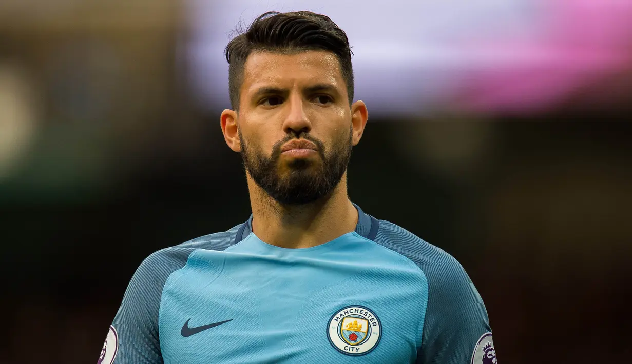2. Sergio Aguero (Manchester City) - 8 Gol (2 Penalti). (EPA/Peter Powell)