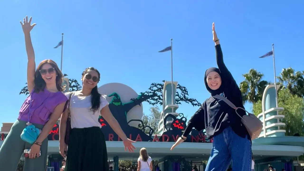 Istri The Prediksi menyusul suami ke Amerika (Foto: Instagram dianayulestari)