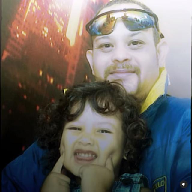 6 Potret Kenangan Basmalah Gralind 'Habibie & Ainun 3' dan Ayah, Wafat saat Ramadhan