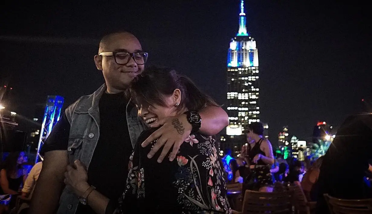 Seperti diketahui, Igor Saykoji menikah dengan kekasihnya di masa kuliah, Tessy Penyami pada 2005. Dari pernikahan tersebut, Igor dan Tessy dikaruniai dua buah hati. (Foto: instagram.com/saykoji)