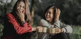 ilustrasi teman sahabat/Photo by Bagas Muhammad on Unsplash