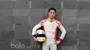 Presley Martono berhasil mengharumkan nama Indonesia di pentas dunia. Pemuda berusia 16 tahun itu sukses menjadi juara umum ajang balap Formula 4 South East Asia (F4/SEA) Championship 2016-2017. (Bola.com/Nicklas Hanoatubun)