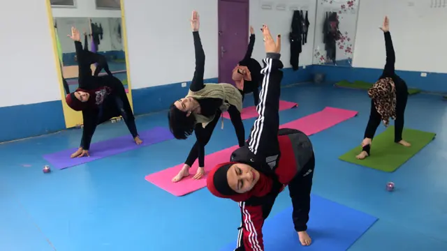 Gaza Buka Pusat Yoga Pertama untuk Wanita