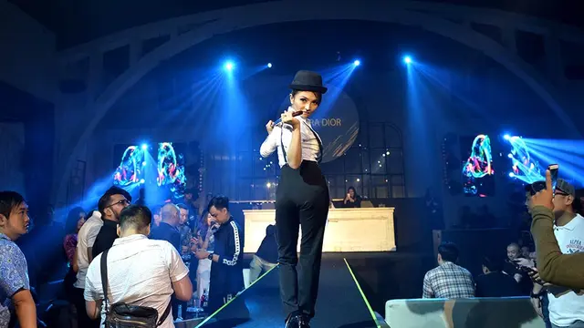 Perayaan ulang tahun Popular