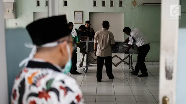 Ibu Roro Fitria