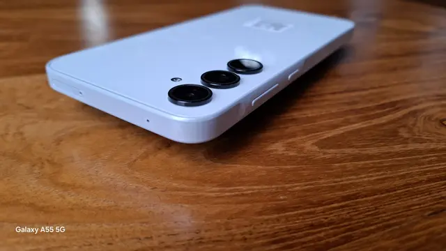 Desain Kamera Galaxy A35 5G