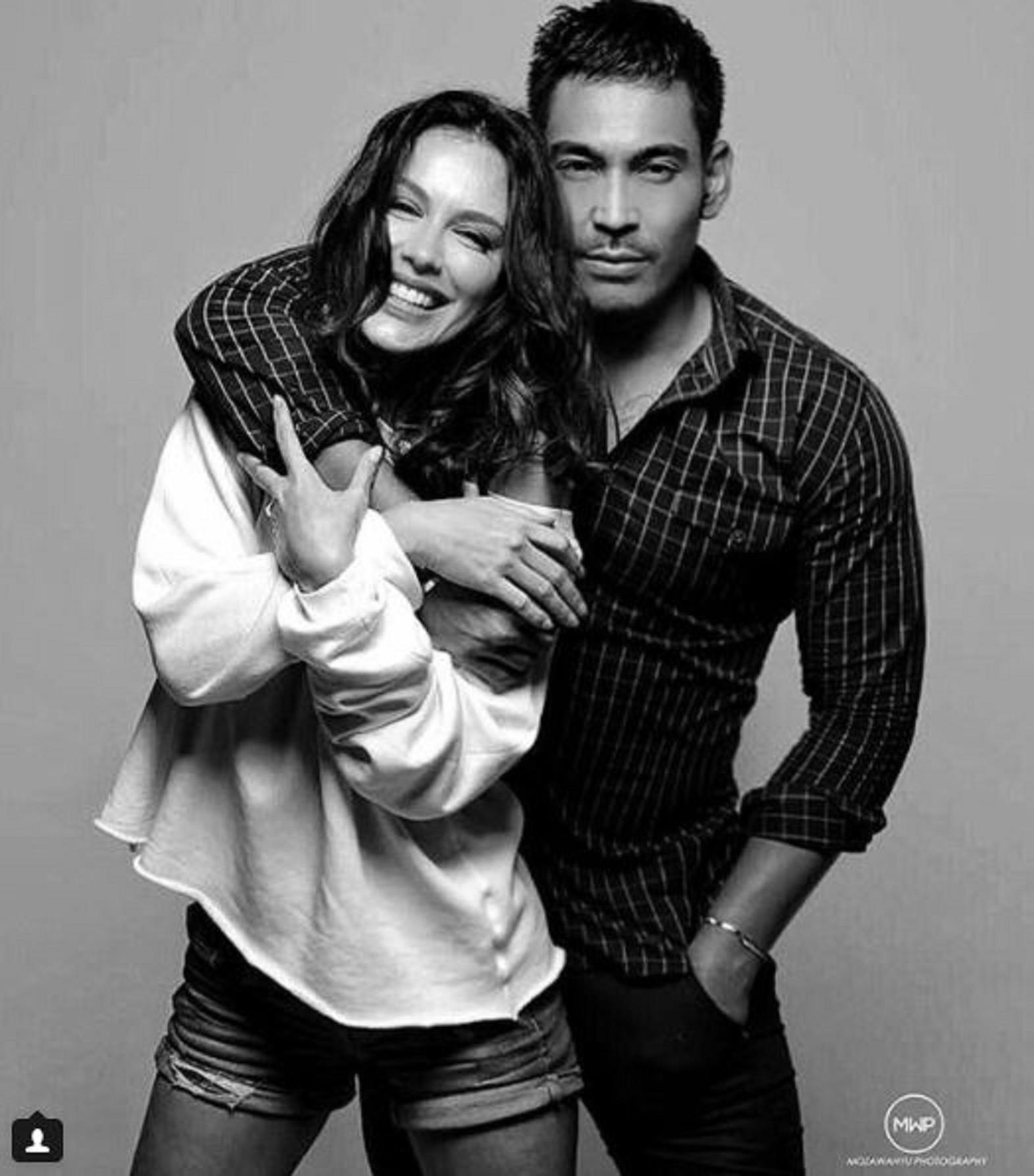 Ayu Ting Ting Pacaran Dengan Robby Purba Reyza Carlos Keceplosan News Entertainment Fimela Com