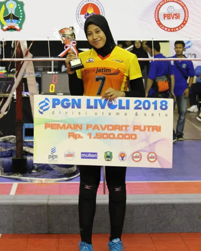 6 Potret Megawati Hangestri raih penghargaan individu, dinobatkan pemain voli terbaik dunia 2025