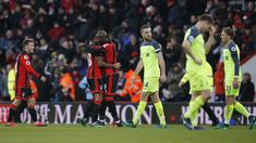 Para pemain AFC Bournemouth merayakan kemenangan atas Liverpool pada laga Premier League di Vitality Stadium, (04/12/2016). AFC Bournemouth menang 4-3.  (Action Images/Reuters/Paul Childs)