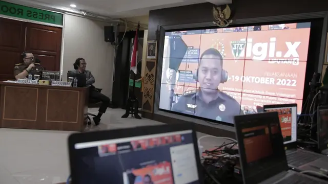 Peserta Daring Digi-X Kejaksaan Agung Berinteraksi dengan Nara Sumber